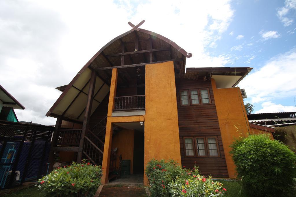 ホテル Paifah Boutique House エクステリア 写真